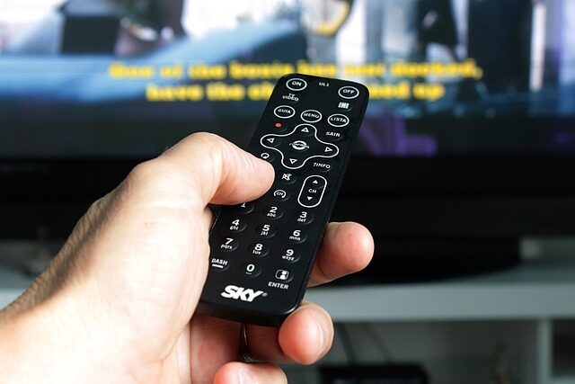 Amazon Fire TV Stick no funciona, no reconoce el mando